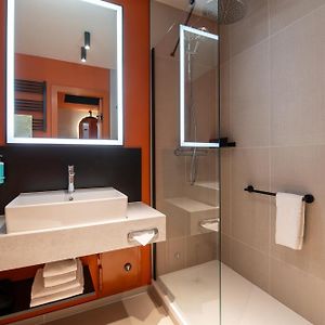 Habitación Estándar con 2 Camas Individuales